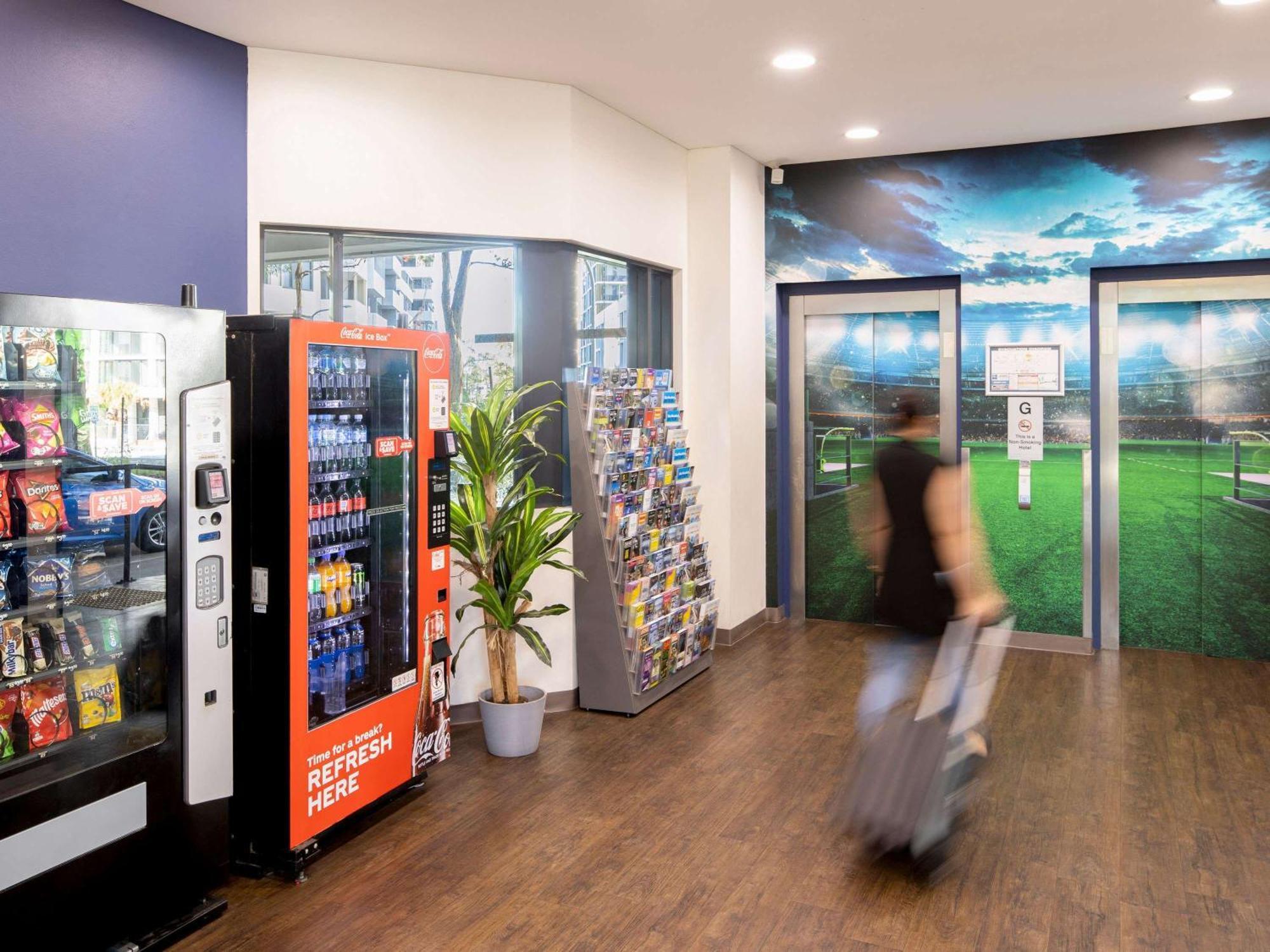Ibis Budget Sydney Olympic Park Eksteriør bilde