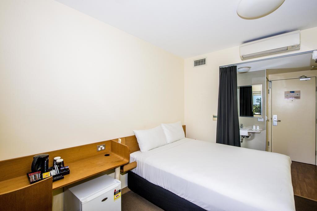 Ibis Budget Sydney Olympic Park Eksteriør bilde