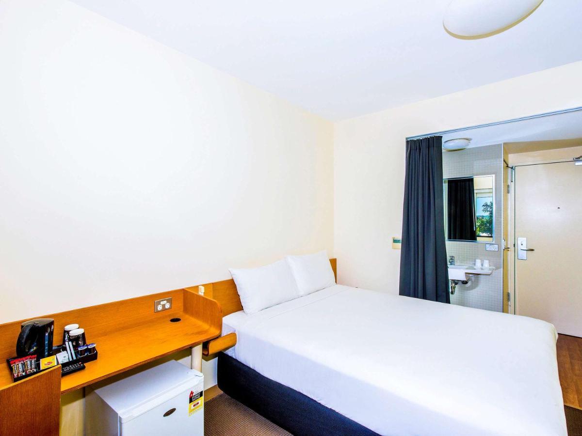 Ibis Budget Sydney Olympic Park Eksteriør bilde